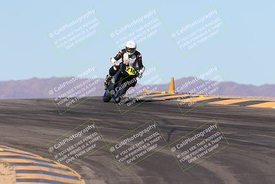 media/Jan-10-2025-CVMA Friday Practice (Fri) [[489e0da257]]/Group 4 and Trackday/Session 3 (Turns 9 and 10)/